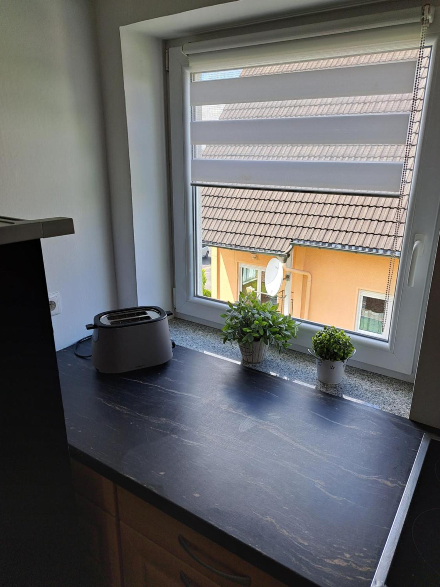 Wunderschoenes 2 Zimmer Apartment Inkl. Parkplatz Asbach  Exterior foto