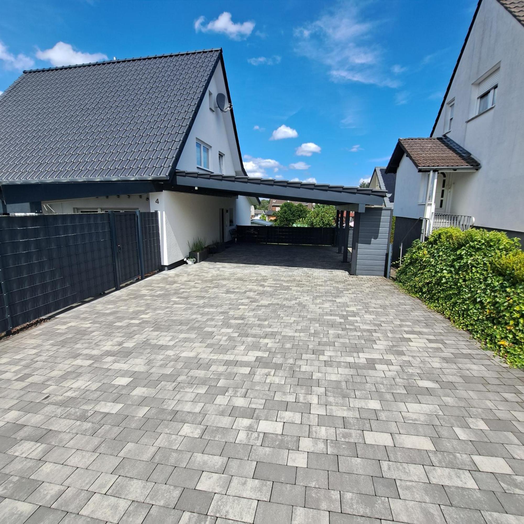 Wunderschoenes 2 Zimmer Apartment Inkl. Parkplatz Asbach  Exterior foto