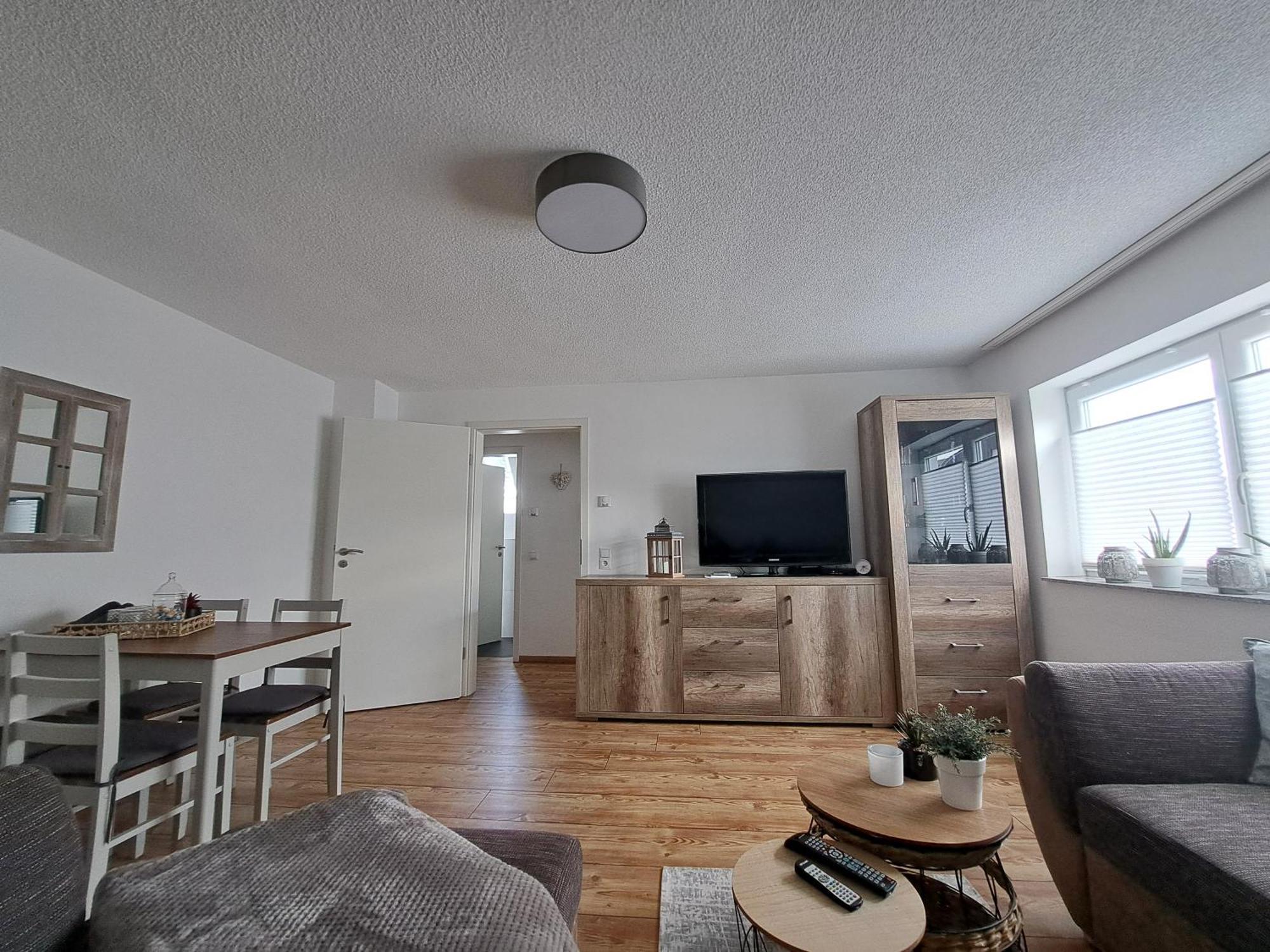 Wunderschoenes 2 Zimmer Apartment Inkl. Parkplatz Asbach  Exterior foto